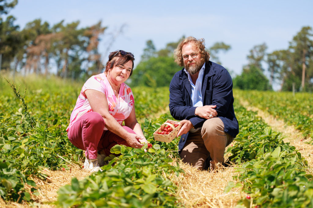 Jens Haentzschel vom MDR Garten mit Roswitha Schemm